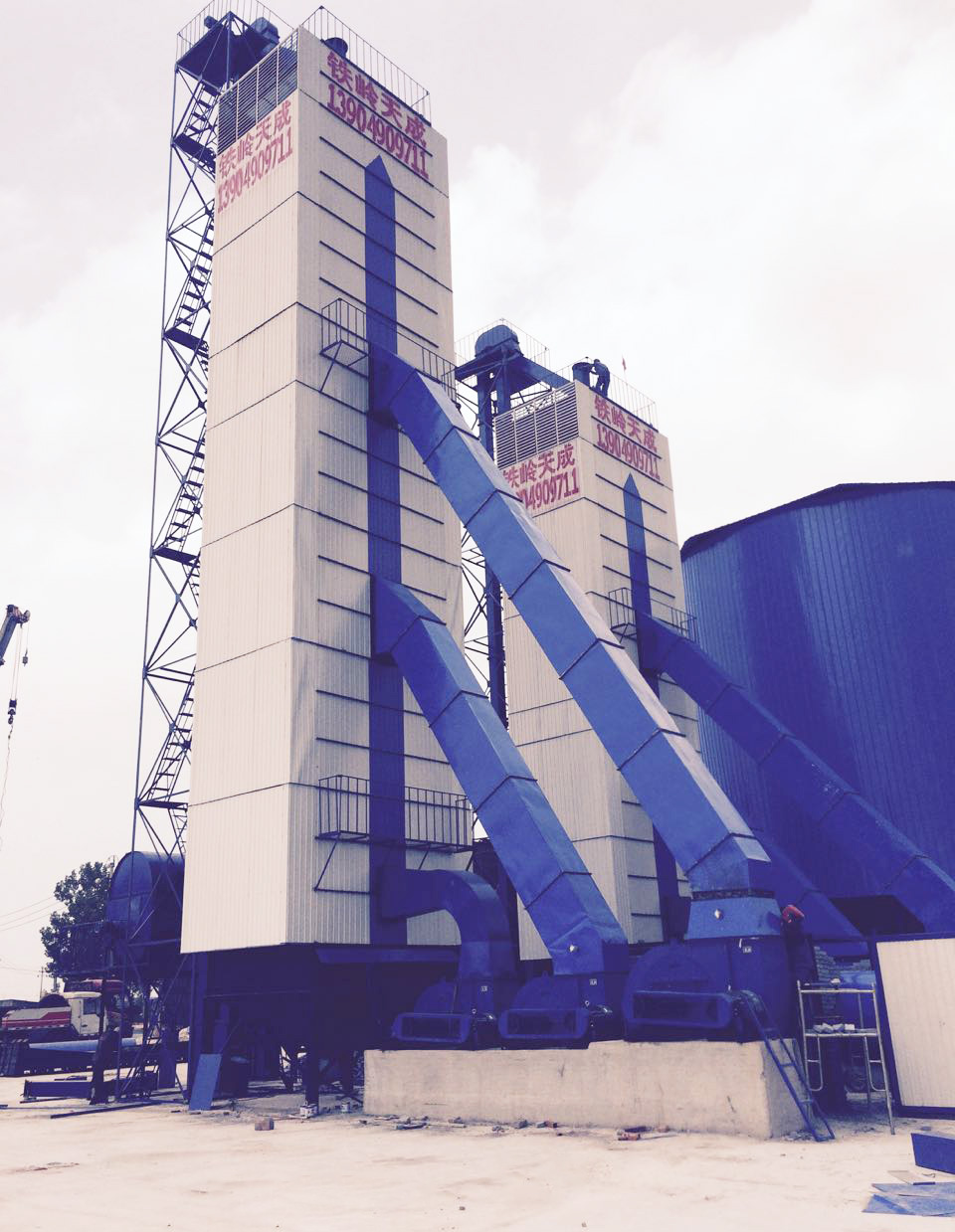 河南漯河鄧襄鎮(zhèn)皇東村200、300燃?xì)?></span>
                                                <span id=